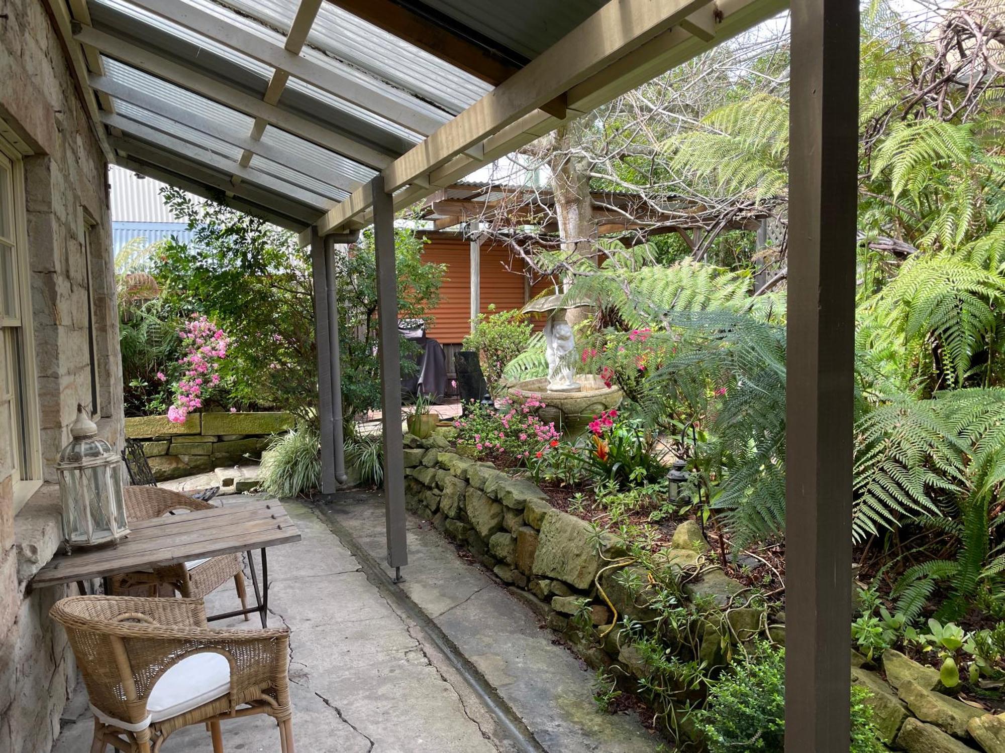 Surgeon'S Cottage Morpeth Exterior photo